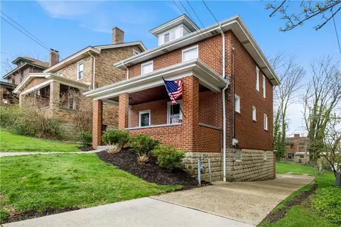 490 Mapleton Ave, Pittsburgh, PA 15228 photo 3