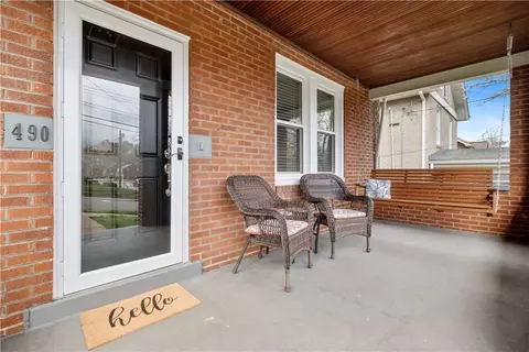 490 Mapleton Ave, Pittsburgh, PA 15228 photo 4