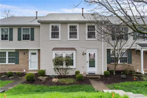 213 Green, Pittsburgh, PA 15234