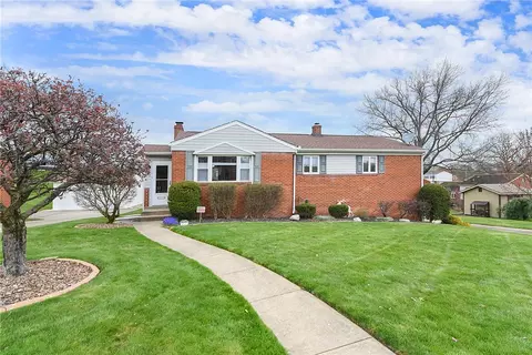 5703 Goodnow St, Aliquippa, PA 15001