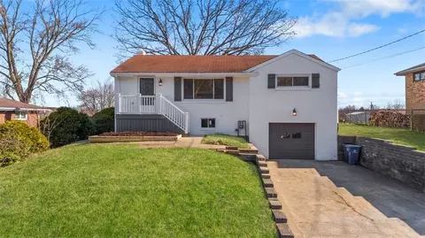 1417 Critchfield Dr, Bridgeville, PA 15017