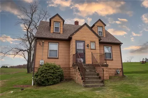 130 Goodview Dr, Apollo, PA 15613