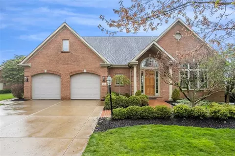920 Red Oak, Pittsburgh, PA 15238