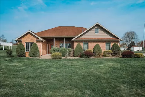 201 Elderton Heights Rd, Elderton, PA 15736