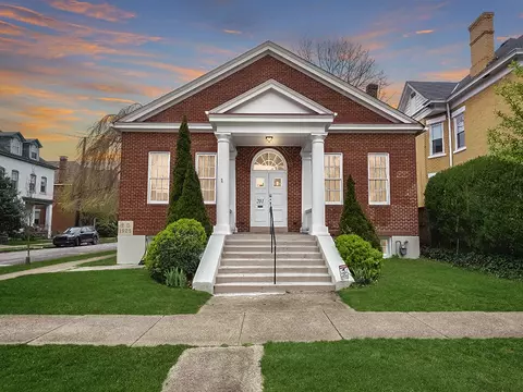 201 Center Ave, Aspinwall, PA 15215