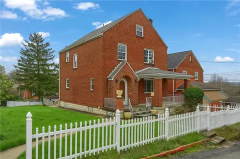 429 Meridan St, Pittsburgh, PA 15211