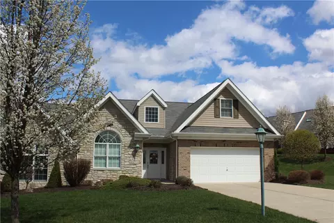 219 Stonegate Dr, Mcmurray, PA 15317