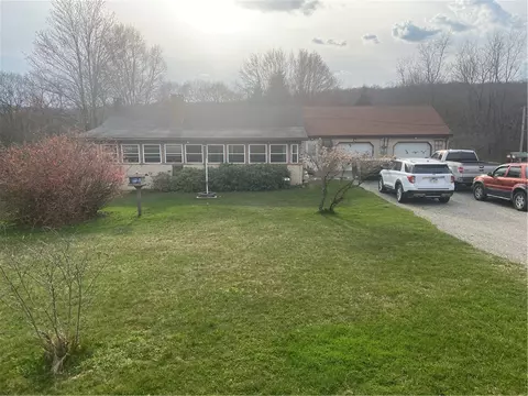 609 Squirrel Hill Rd, New Bethlehem, PA 16242