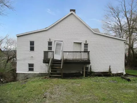 604 Clark Ave, Jeannette, PA 15644