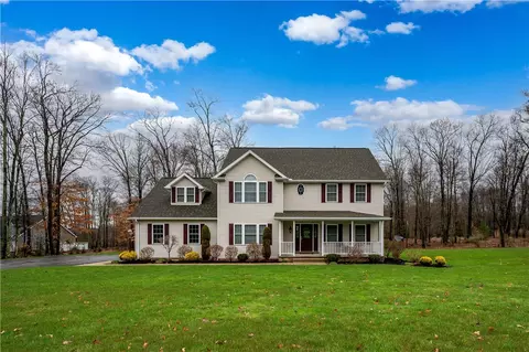 114 Timber Ln, Franklin, PA 16323