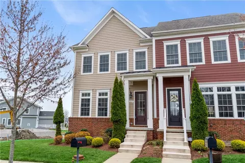 1257 Newbury Highland, Bridgeville, PA 15017