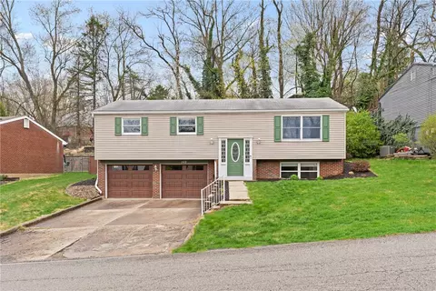 148 Glenhurst Dr, Verona, PA 15147