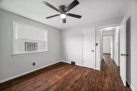 Bedroom - 822 Summit Ave, Monaca, PA 15061 photo 1 of 3