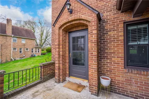 366 Ashland Ave, Pittsburgh, PA 15228