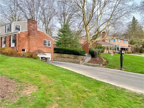 Exterior - 108 Lamar Rd, Pittsburgh, PA 15241 photo 6 of 7