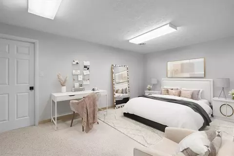 Bedroom - 205 August Dr, Coraopolis, PA 15108 photo 5 of 6