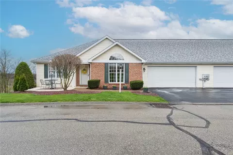313 Overview Cir, Greensburg, PA 15601