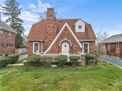 4218 Greensburg Pike, Pittsburgh, PA 15221