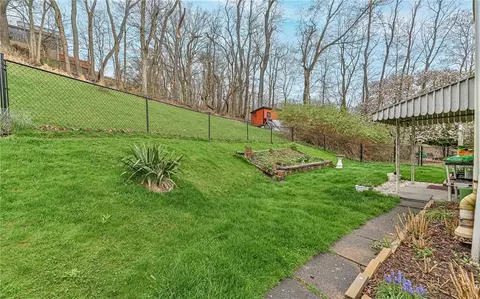 Exterior - 2374 Duncan Ave, Allison Park, PA 15101 photo 8 of 9