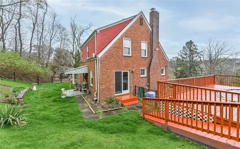 Exterior - 2374 Duncan Ave, Allison Park, PA 15101 photo 7 of 9