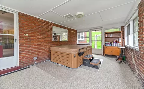 Exterior - 2374 Duncan Ave, Allison Park, PA 15101 photo 4 of 9