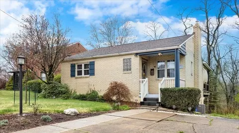 3758 Greensburg Pike, Pittsburgh, PA 15221