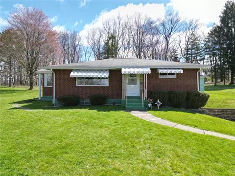 1292 Martin Rd, Tarentum, PA 15084