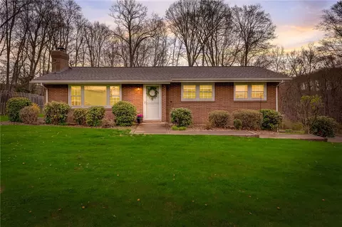 139 La Ray Dr, Butler, PA 16001