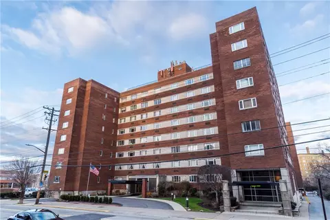 128 N Craig #711, Pittsburgh, PA 15213