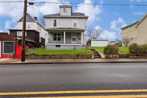 505 S Arch St, Connellsville, PA 15425