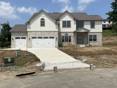 114 Harrowgate, Mcmurray, PA 15317