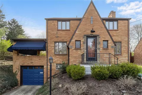 727 Harden Dr, Pittsburgh, PA 15229