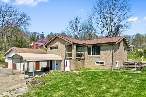 4 Evergreen Dr, Elizabeth, PA 15037