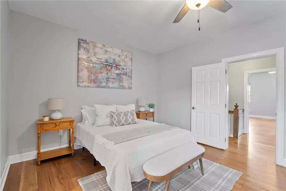 Bedroom - 3628 Mintwood St, Pittsburgh, PA 15201 photo 5 of 6