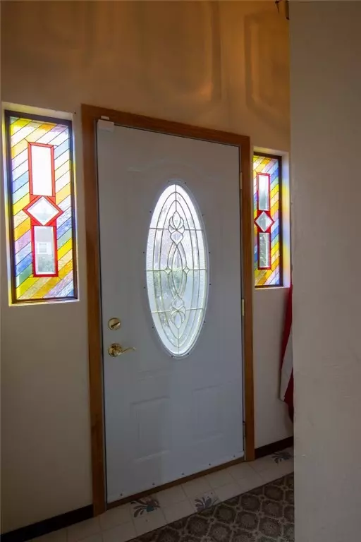 Entry Way - 146 Yosemite, Pittsburgh, PA 15235 photo 1 of 2