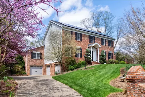 2779 Clearview Rd, Allison Park, PA 15101