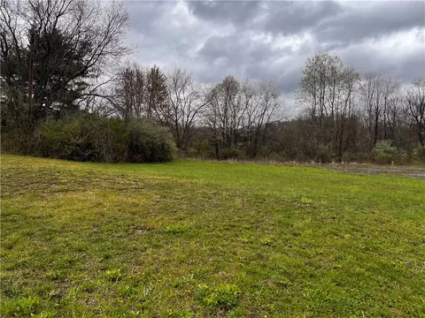 9252 Route 22, Blairsville, PA 15717