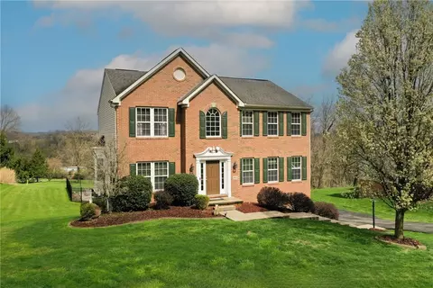 623 Rosewood St, Belle Vernon, PA 15012