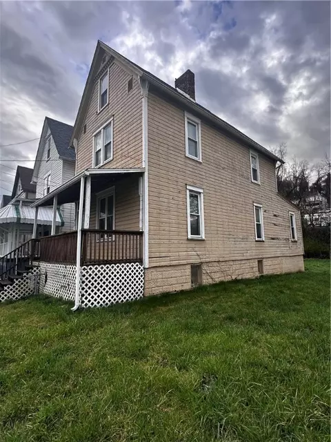 354 Houston St, Washington, PA 15301
