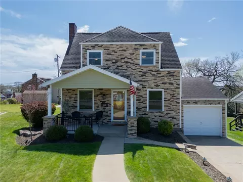 105 Sunny Dr, Pittsburgh, PA 15236