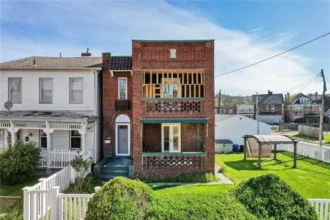 6515 Shetland St, Pittsburgh, PA 15206