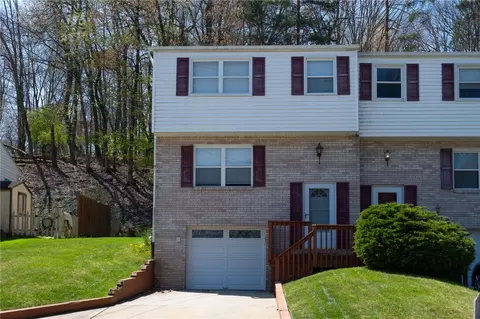 8969 Harmony Dr, Pittsburgh, PA 15237