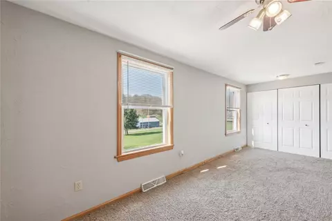 Bedroom - 215 Walker Rd, Apollo, PA 15613 photo 2 of 4