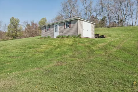 Exterior - 215 Walker Rd, Apollo, PA 15613 photo 5 of 7