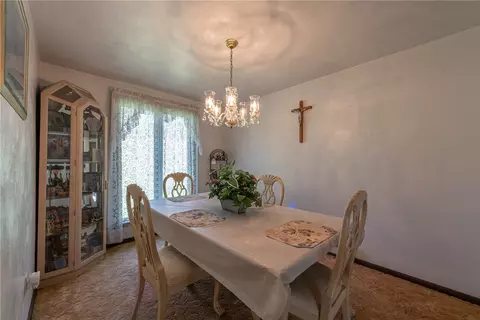 Dining - 315 Maple Hill Dr, Apollo, PA 15613 photo 2 of 2