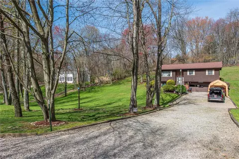 View/Area - 315 Maple Hill Dr, Apollo, PA 15613 photo 1 of 2
