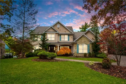 2040 Murdstone Rd, Pittsburgh, PA 15241