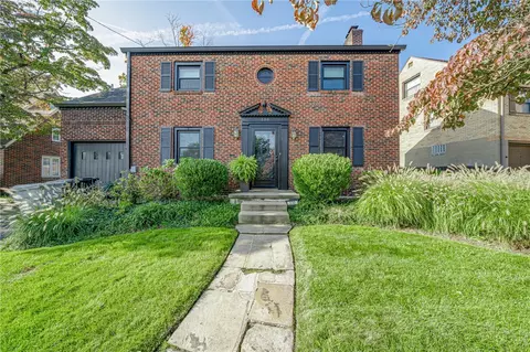 330 Hawthorne Rd, Pittsburgh, PA 15209