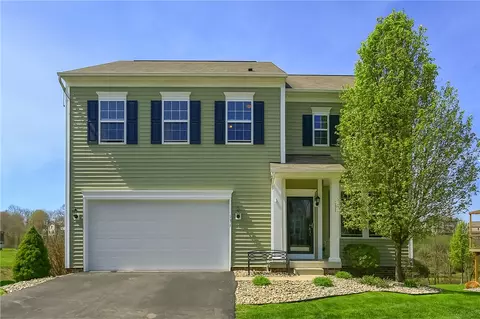 131 Dutch Creek Dr, Zelienople, PA 16063