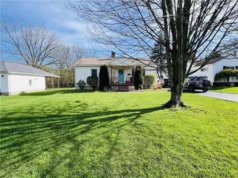 23 W Fairmont Ave, New Castle, PA 16105